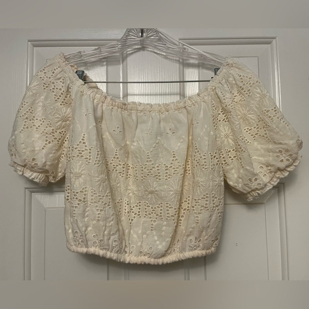 Lucky Brand Cream Eyelet Off-Shoulder Blouse